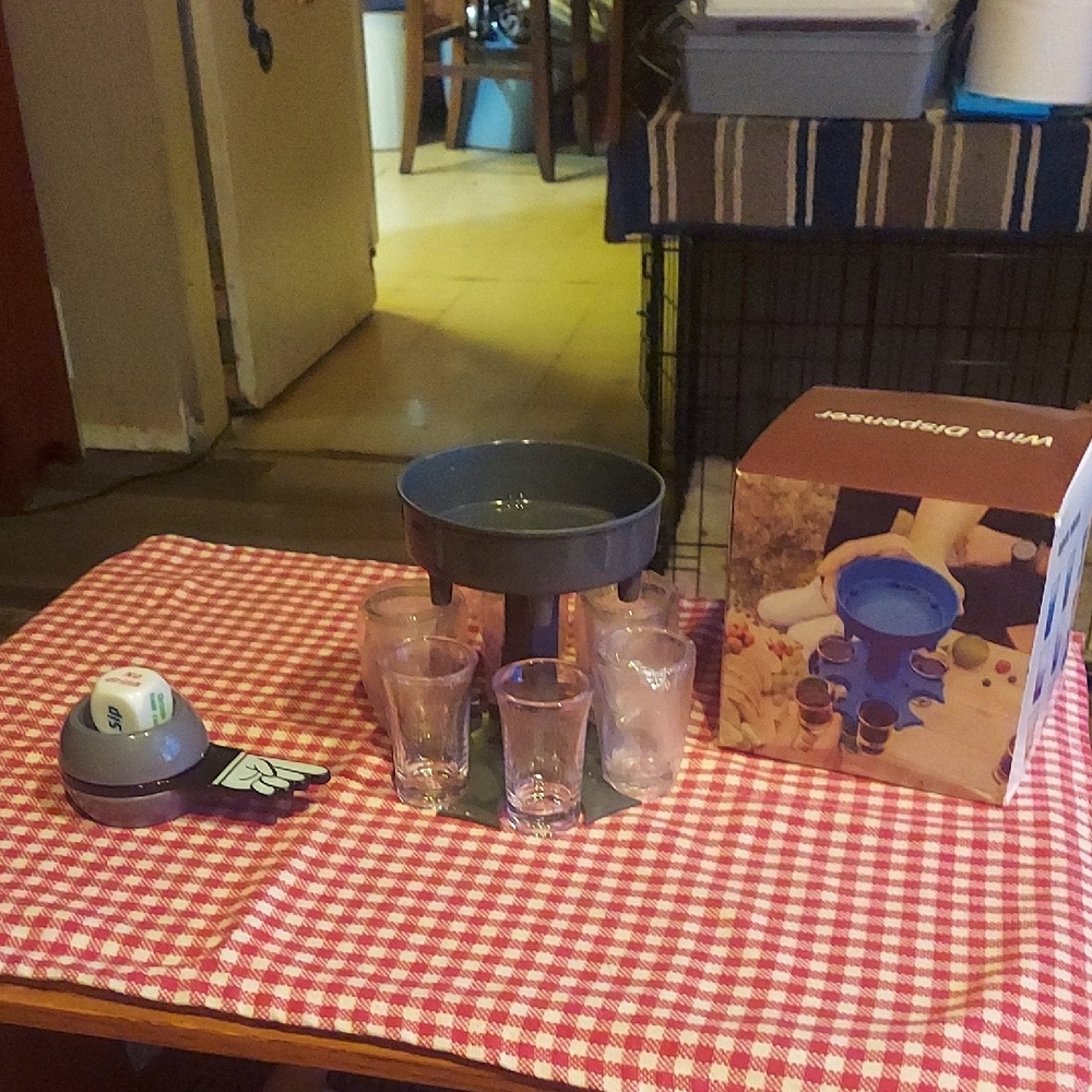 Shot Dispenser Set with 6 Shot Glasses and Game